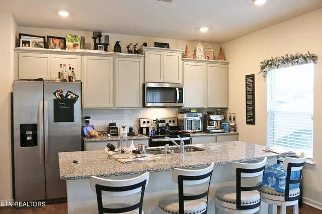 $342,871 | 1642 Pebblestone Court, Morristown, TN 37814