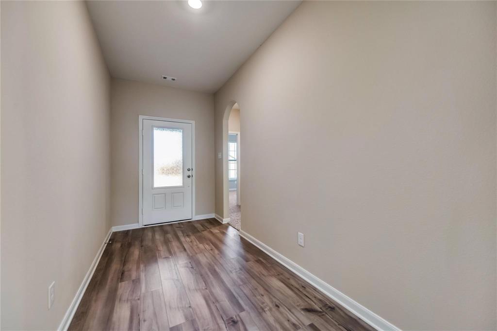 204 Lake Ridge Princeton, TX 75407 - Photo 3 of 24