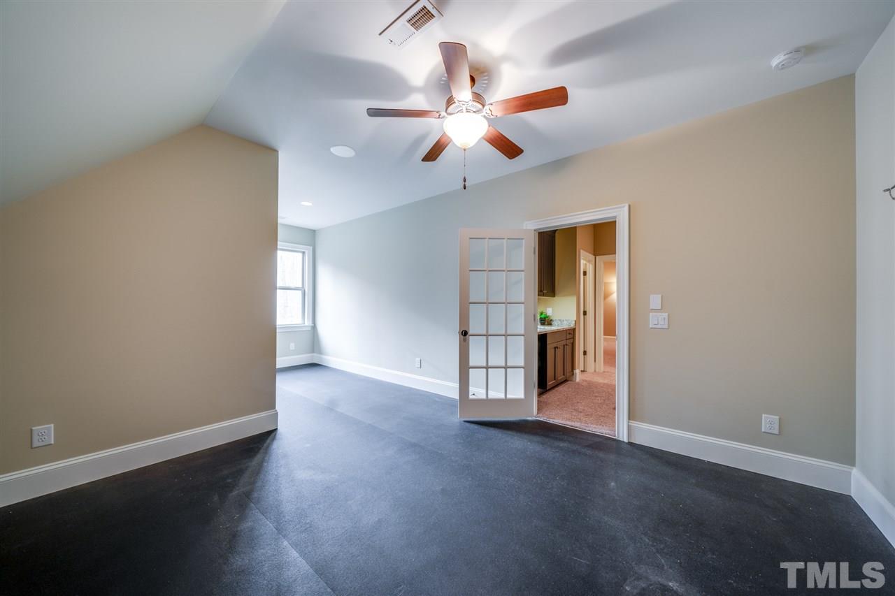 6837 Mactavish Way Raleigh, NC 27613 - Photo 20 of 30