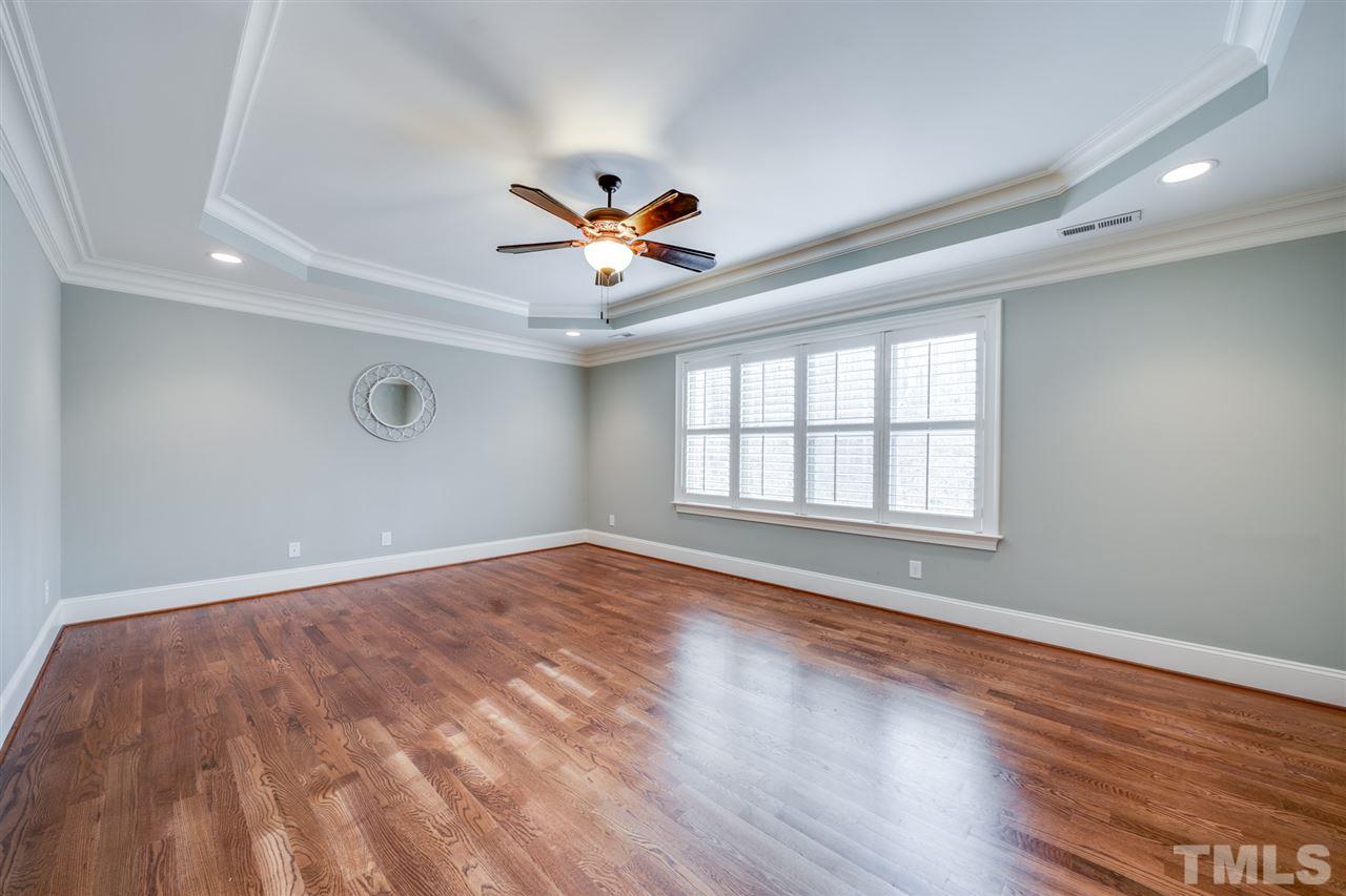 6837 Mactavish Way Raleigh, NC 27613 - Photo 9 of 30