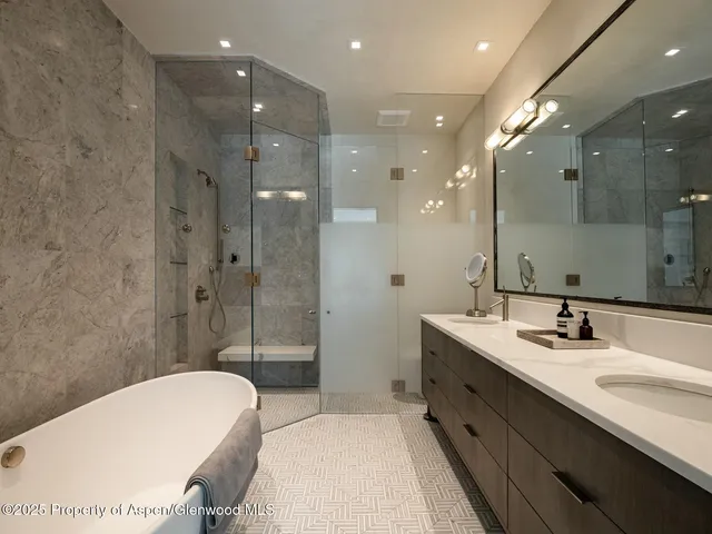 $95,000 | 1154 East Cooper Avenue, Aspen, CO 81611