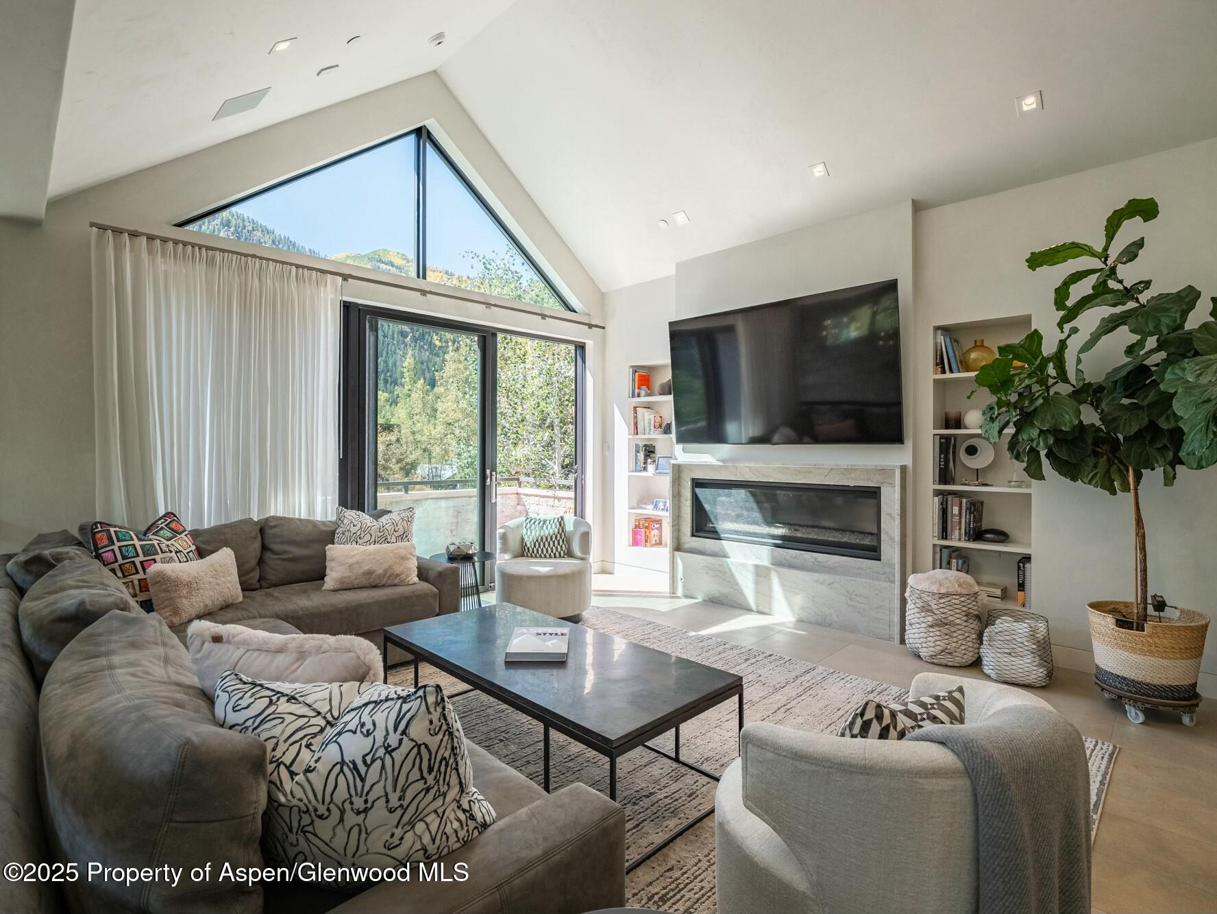 1154 East Cooper Avenue Aspen, CO 81611 - Photo 4 of 30 Upstairs Living Room
