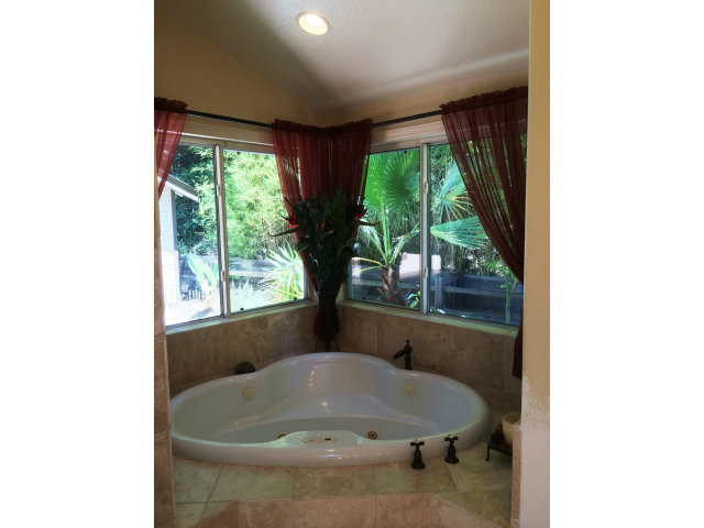 23610 Morrill Cutoff Road Los Gatos, CA 95033 - Photo 13 of 22 Gallery Image 13