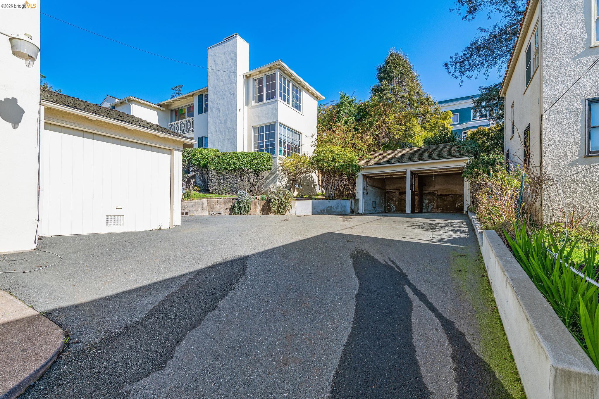 1739 Spruce Street Berkeley, CA 94709 - Photo 46 of 50