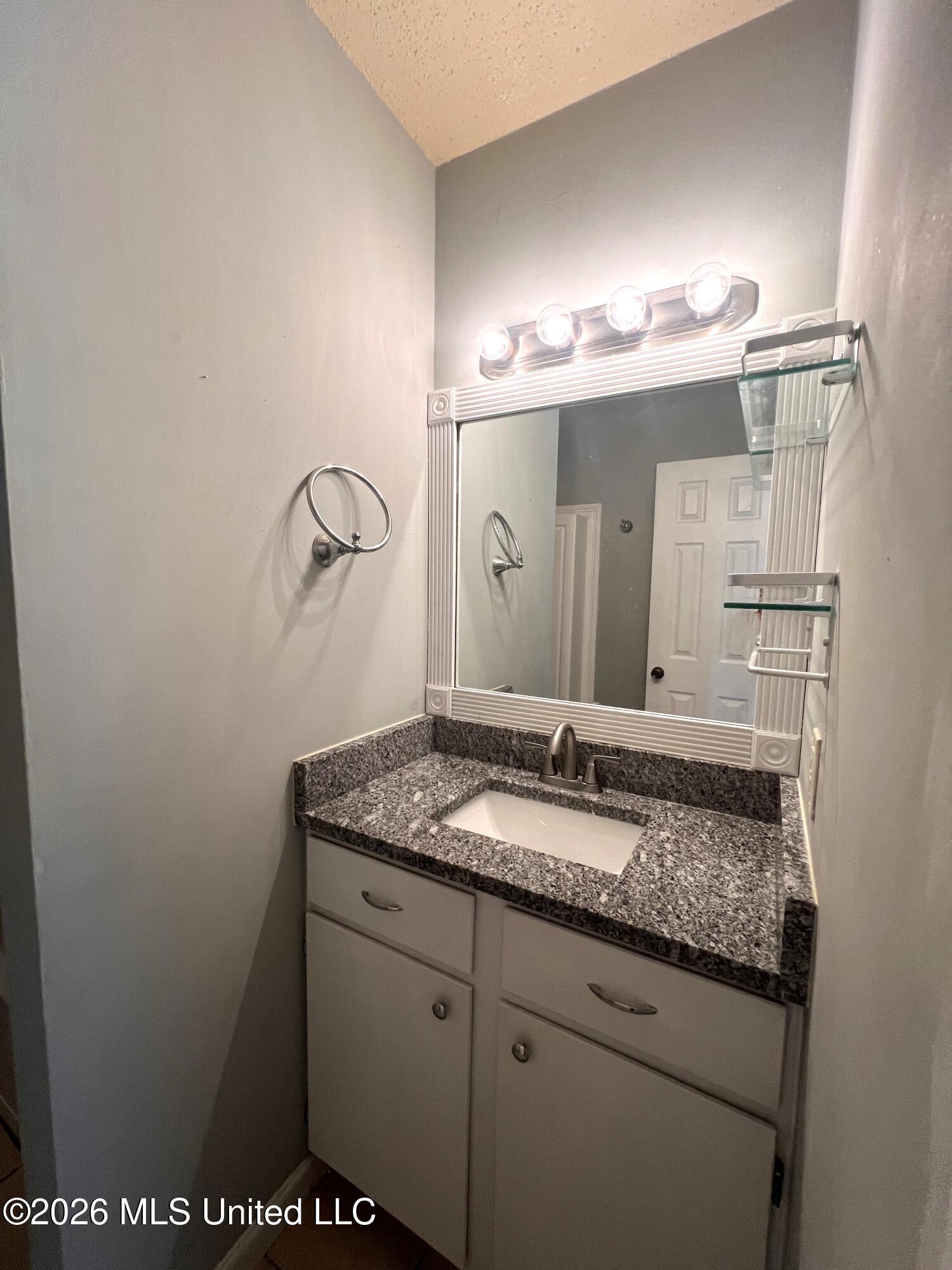 122 Via Don Ray Road, Unit C Long Beach, MS 39560 - Photo 12 of 14 122 Via C 11