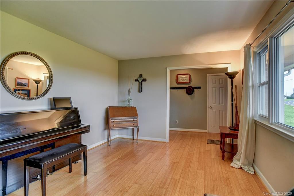 225 Pope Farm Road Stony Point, NC 28678 - Photo 8 of 44 Gallery Image 8