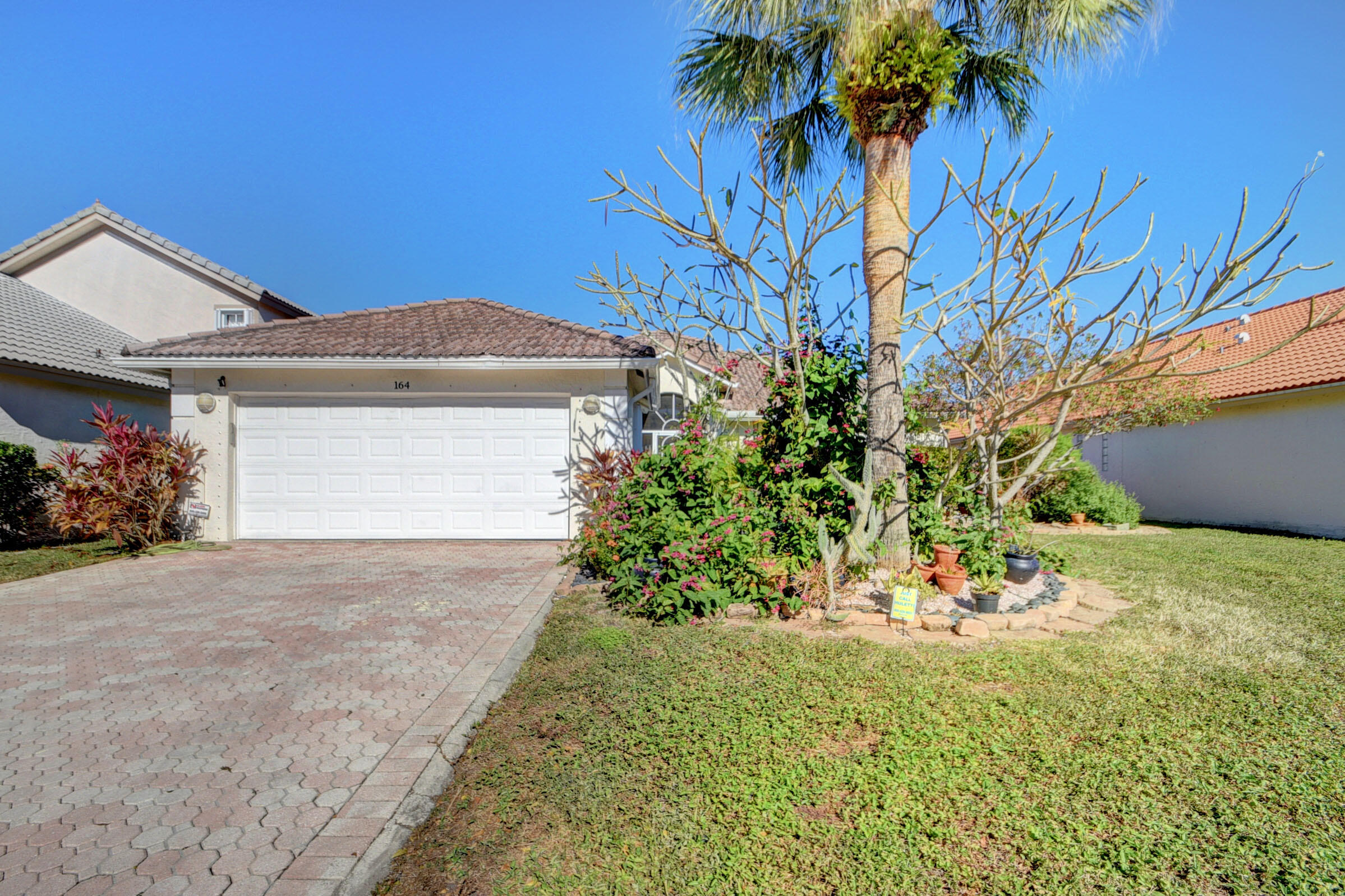 164 Cove Road Greenacres, FL 33413 - Photo 2 of 57 01_house (1)