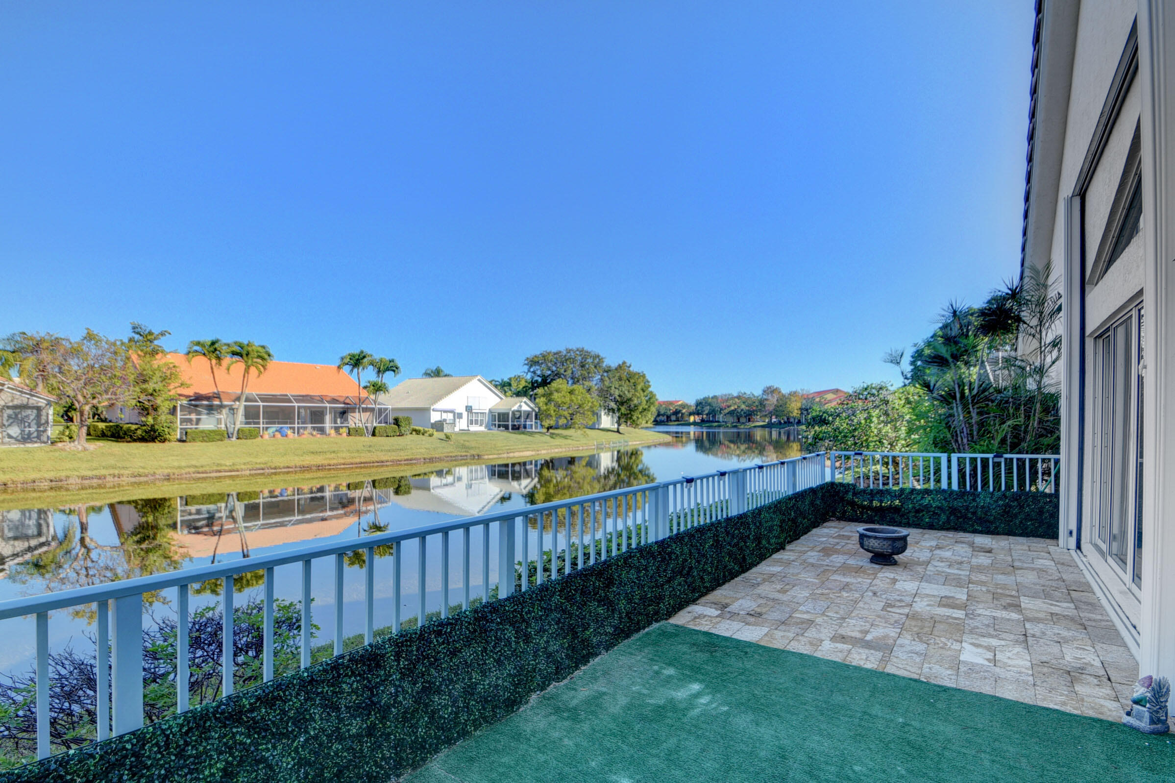 164 Cove Road Greenacres, FL 33413 - Photo 23 of 57 22_house (22)
