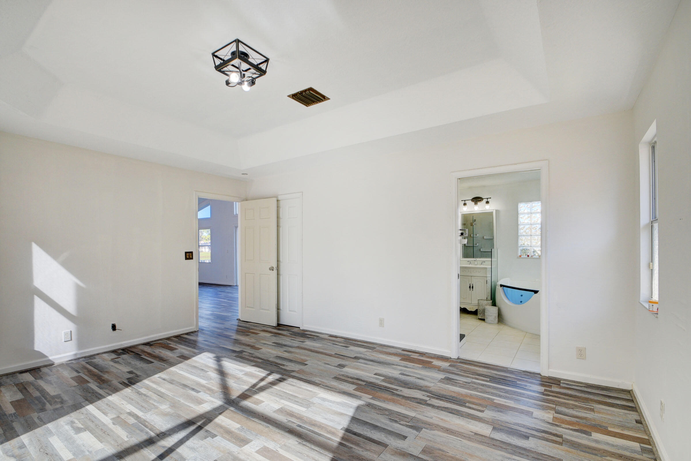 164 Cove Road Greenacres, FL 33413 - Photo 30 of 57 29_house (29)
