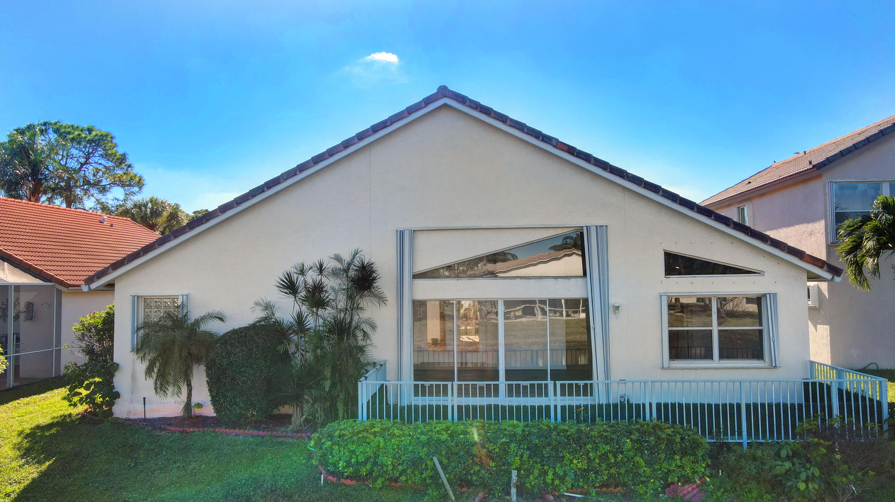 164 Cove Road Greenacres, FL 33413 - Photo 41 of 57 40_house (40)