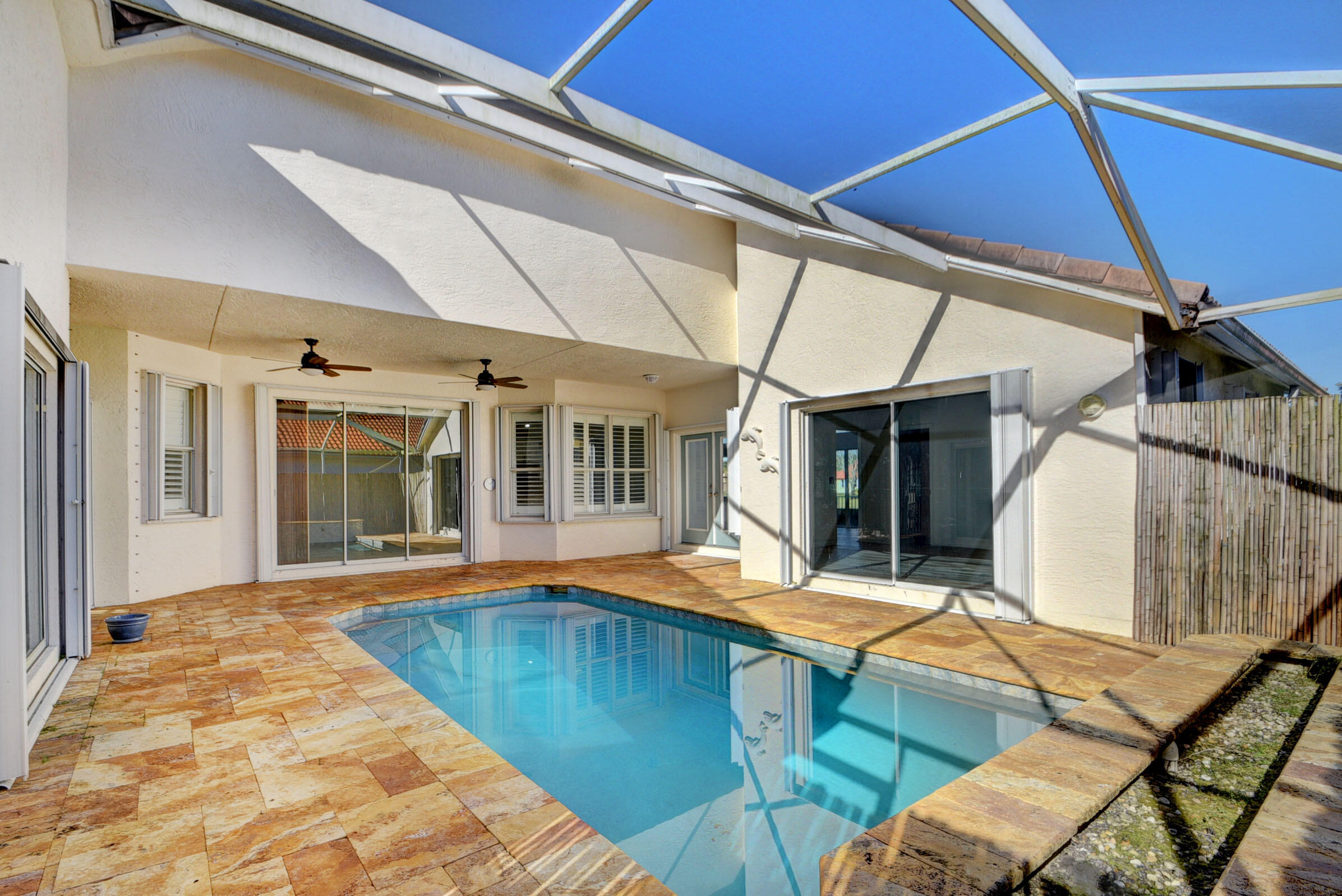 164 Cove Road Greenacres, FL 33413 - Photo 9 of 57 08_house (8)