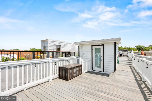 $849,000 | 1922 1st Street Northwest, Unit B, Washington, DC 20001