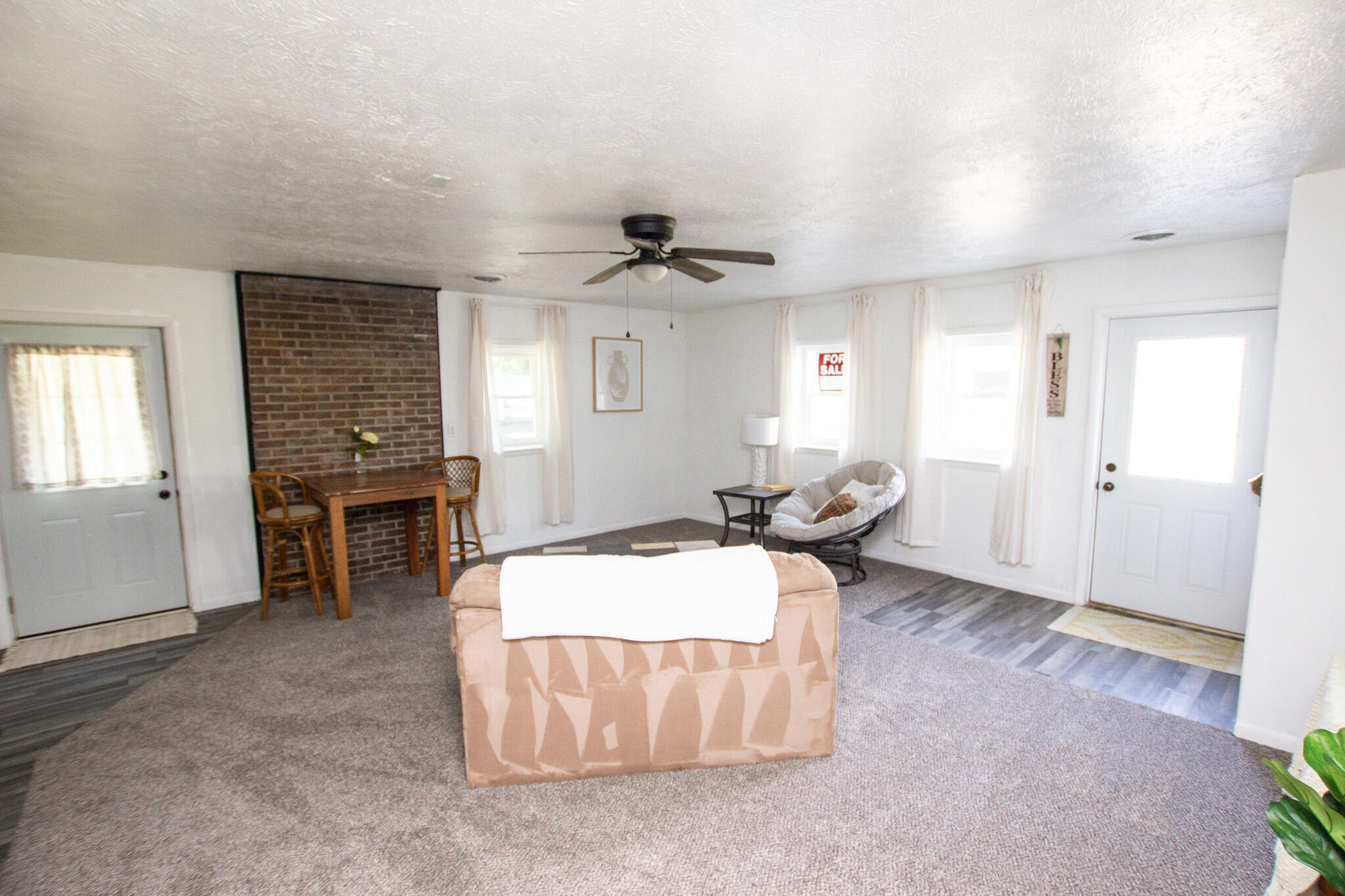 62322 Anderson Road Dowagiac, MI 49047 - Photo 4 of 18 IMG_8738