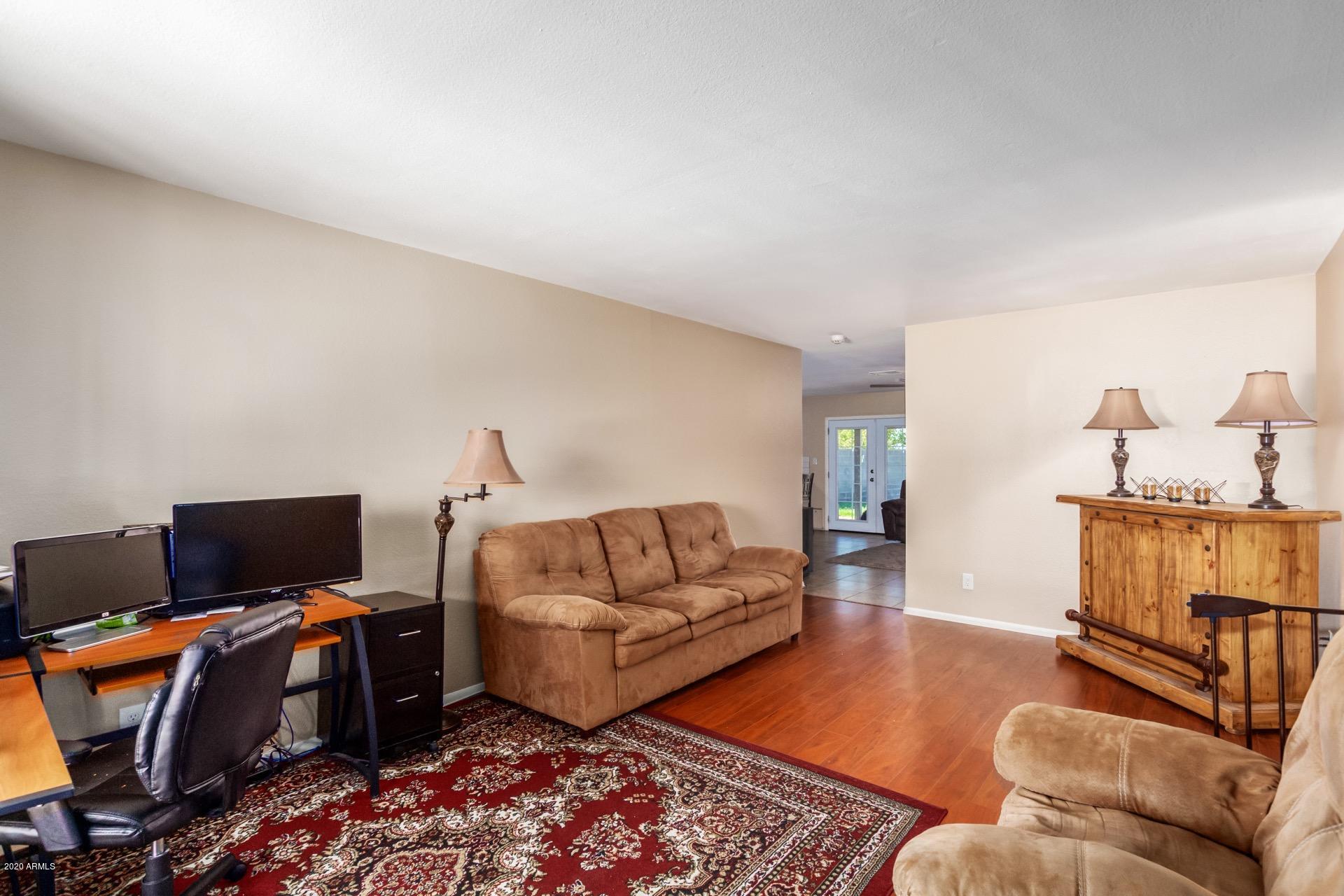 4546 East Vineyard Road Phoenix, AZ 85042 - Photo 5 of 27 vineyard 5