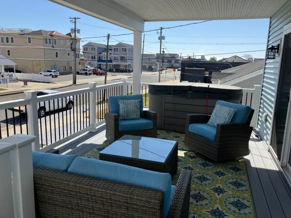 $1,299,000 | 108 West 7th Avenue, North Wildwood, NJ 08260