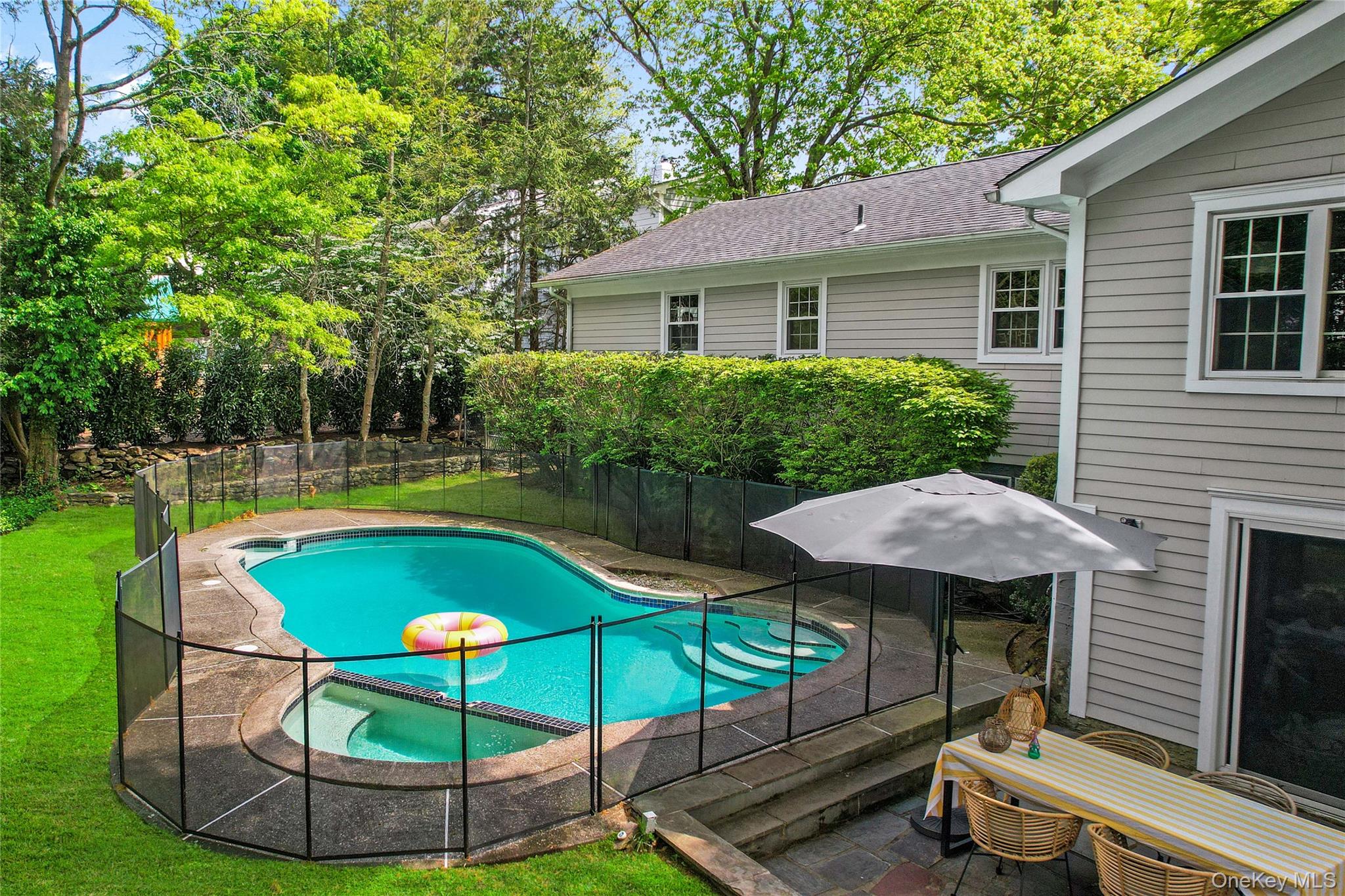 3 Lea Place Rye, NY 10580 - Photo 31 of 32 a swimming pool with outdoor seating and yard