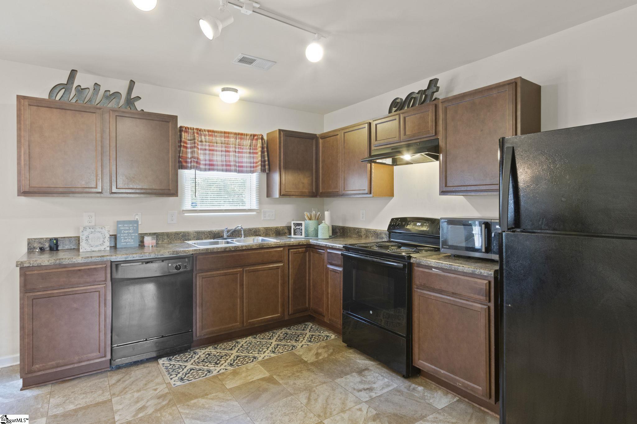 102 Big View Anderson, SC 29621 - Photo 6 of 25 Gallery Image 6