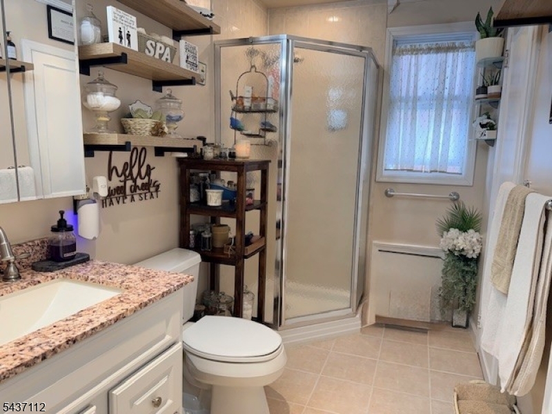 436 Knickerbocker Avenue Paterson, NJ 07503 - Photo 18 of 44