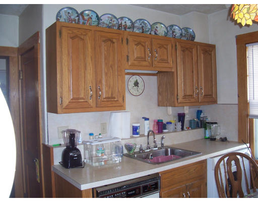 32 Briarfield Road Milton, MA 02186 - Photo 6 of 9 Gallery Image 6