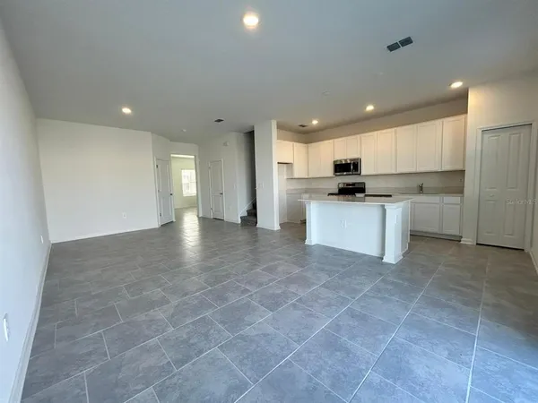 $2,150 | 3019 Chantilly Drive, Davenport, FL 33837