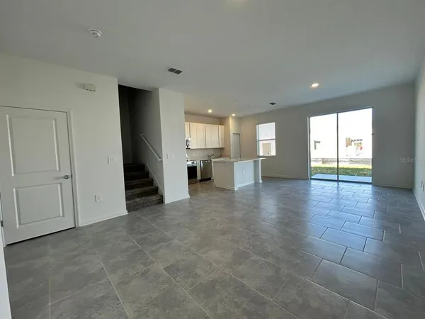 $2,150 | 3019 Chantilly Drive, Davenport, FL 33837