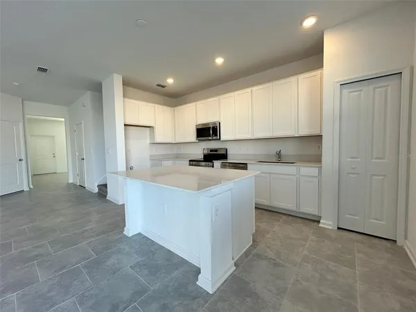 $2,150 | 3019 Chantilly Drive, Davenport, FL 33837