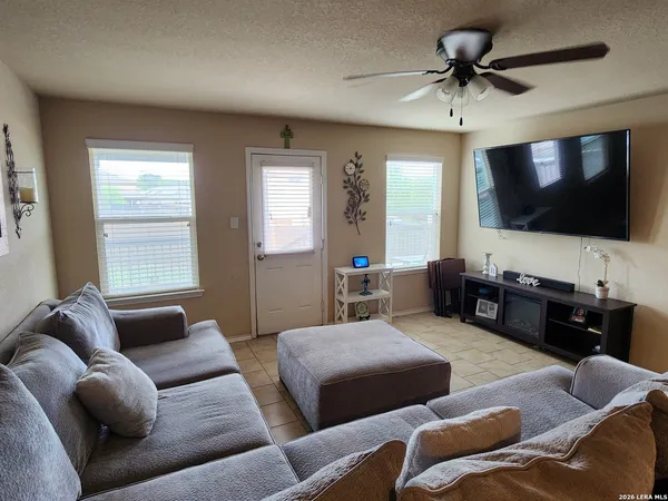 $375,000 | 11219 Eagle Tree, San Antonio, TX 78245