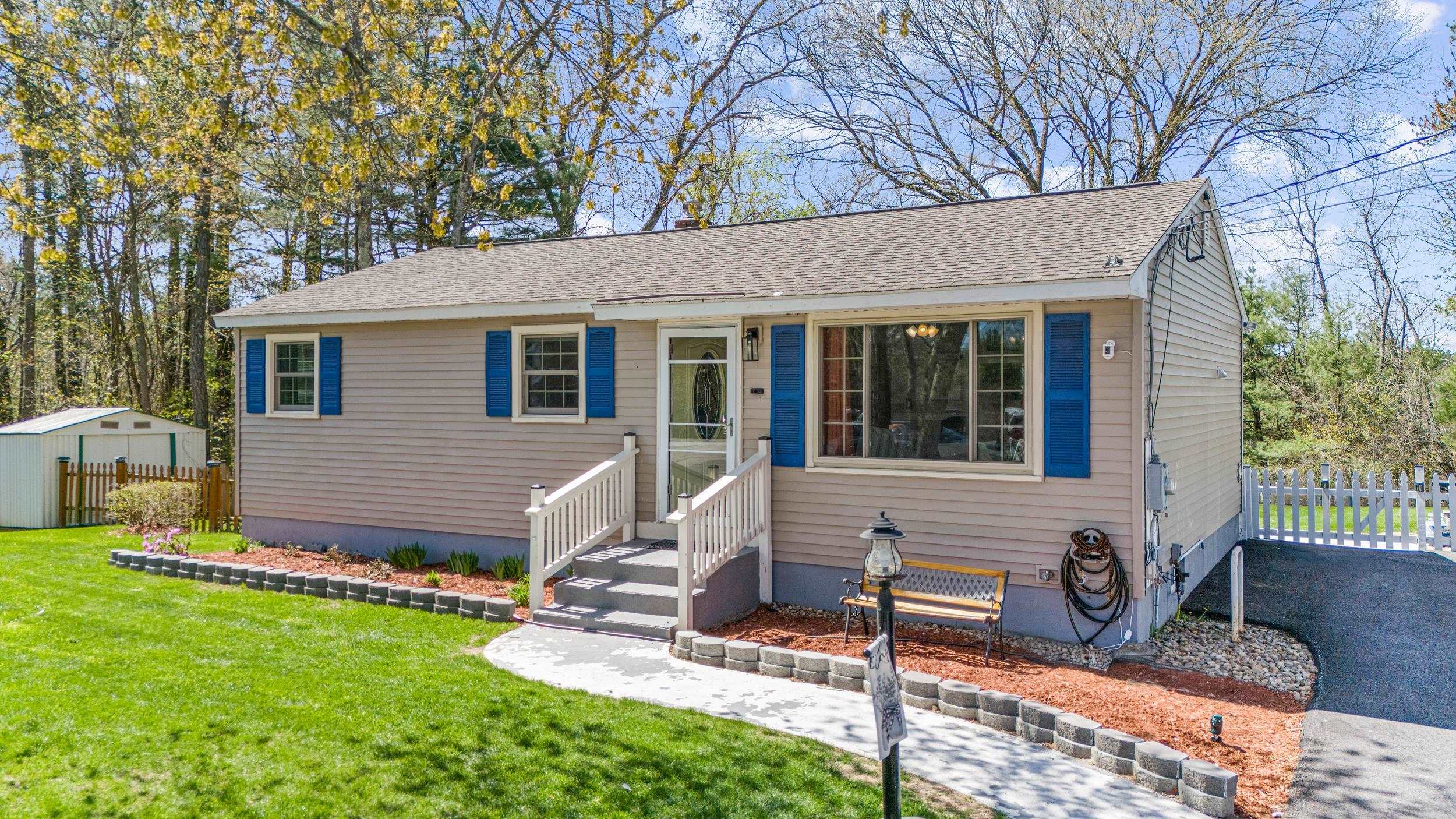 962 Goffstown Road Manchester, NH 03102 - Photo 2 of 26