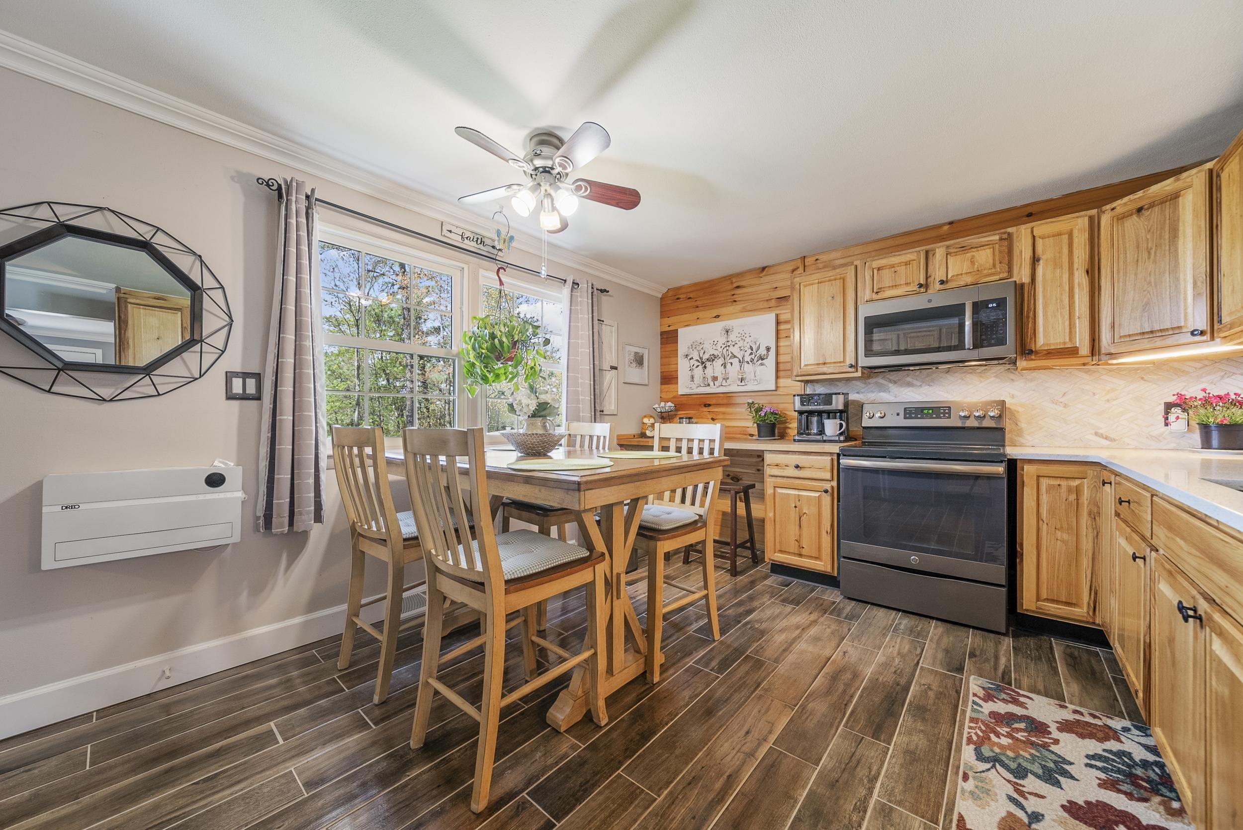 962 Goffstown Road Manchester, NH 03102 - Photo 7 of 26