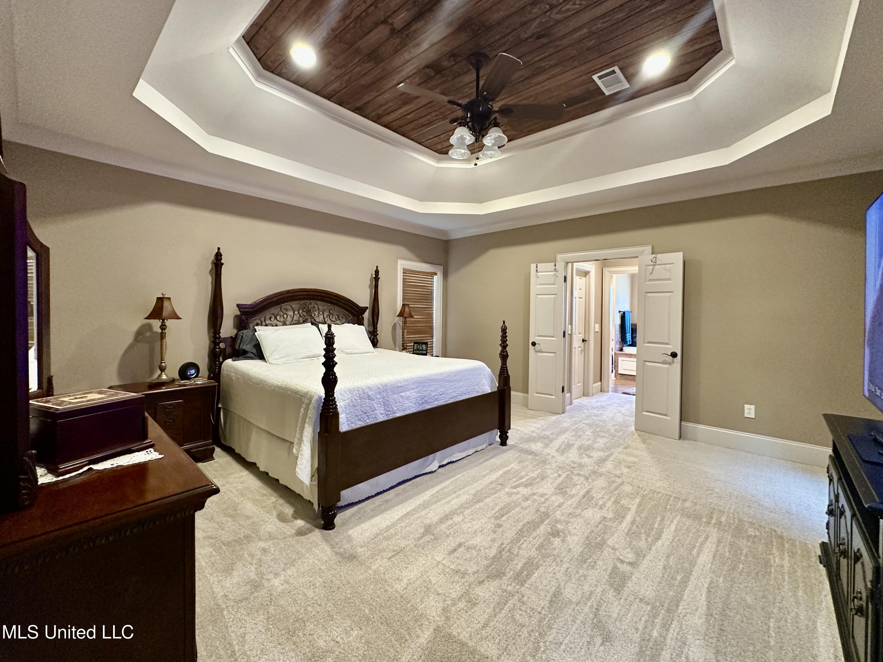 112 Pinehaven Place Clinton, MS 39056 - Photo 22 of 39 PPPRIMARYBEDROOM