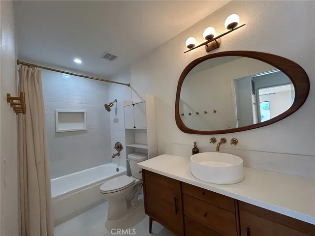 $435,987 | 5036 Echo Street, Unit 201, Los Angeles, CA 90042