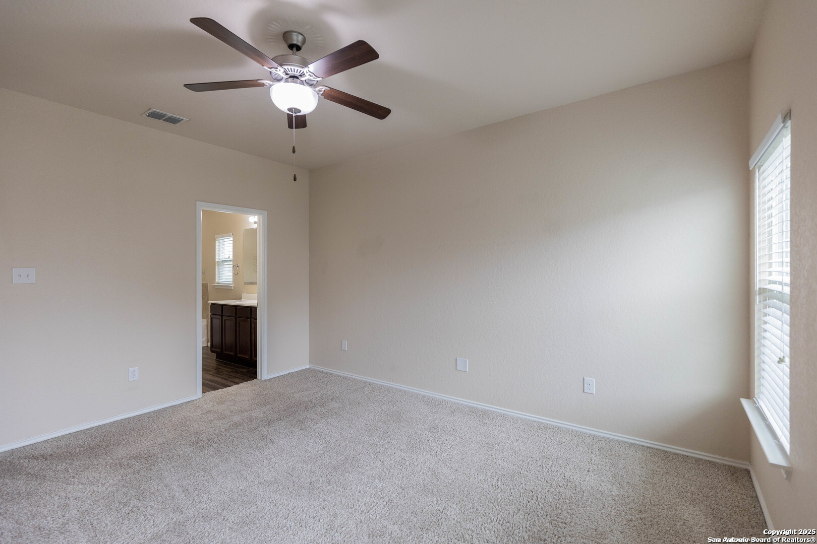 2614 Pismo Beach Road Converse, TX 78109 - Photo 11 of 28 Gallery Image 11