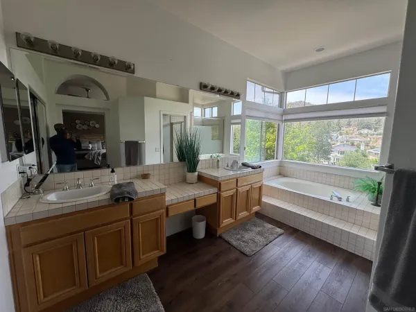 $6,000 | 11216 Monticook Court, San Diego, CA 92127