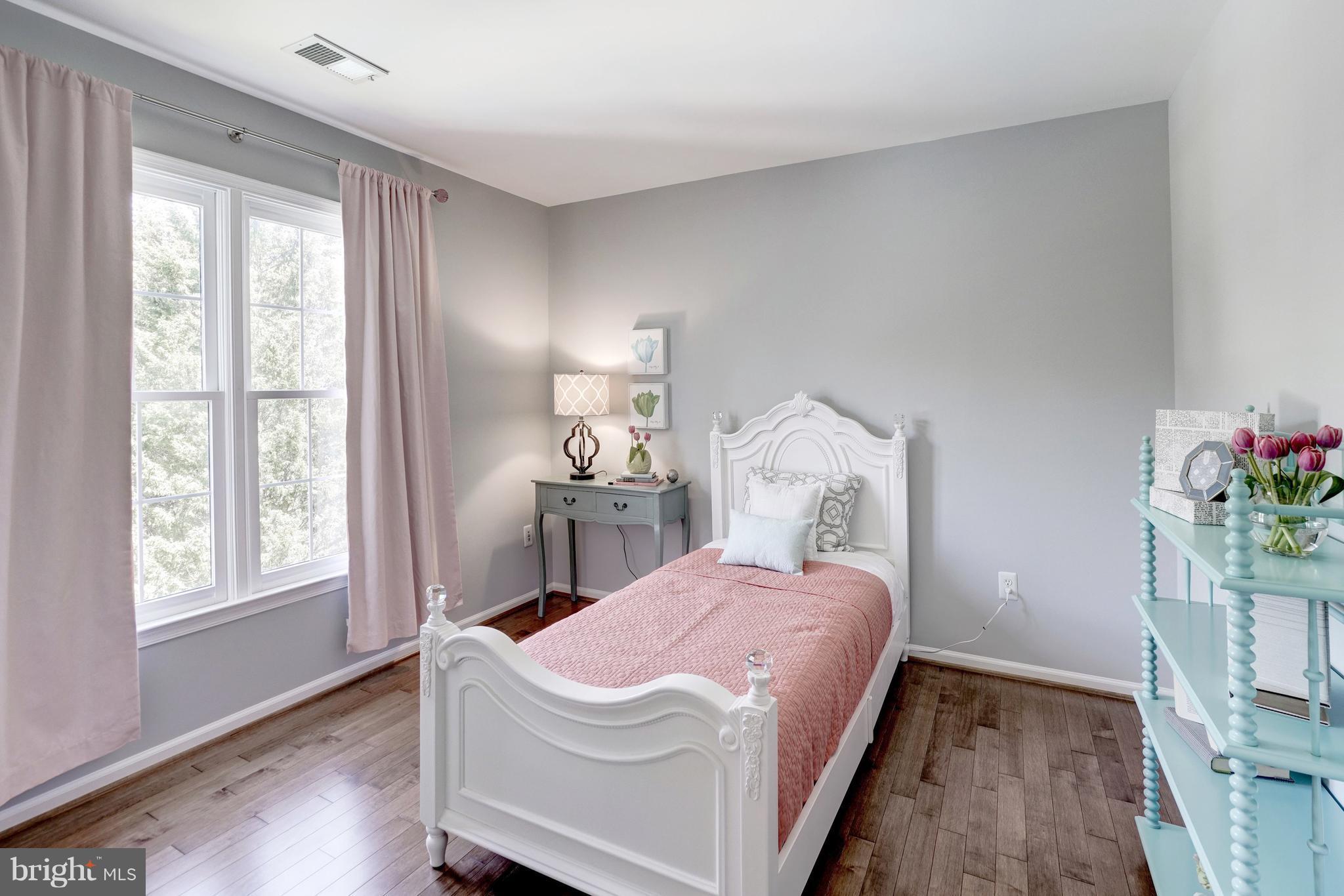 11284 Stones Throw Drive Reston, VA 20194 - Photo 17 of 30 Bedroom