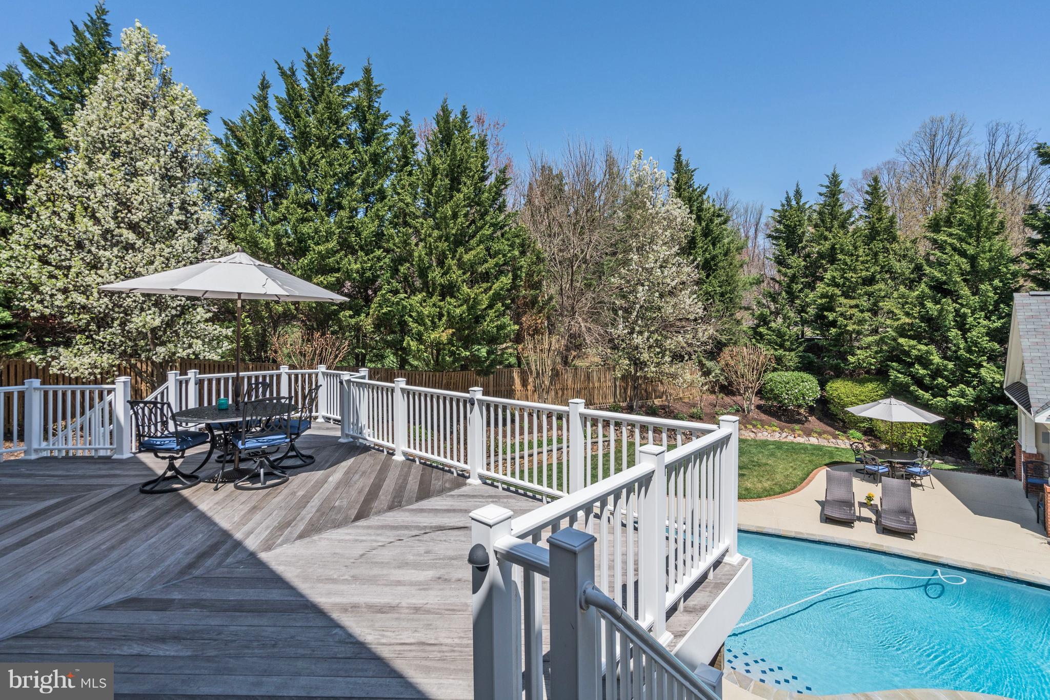 11284 Stones Throw Drive Reston, VA 20194 - Photo 25 of 30 Exterior (Rear)