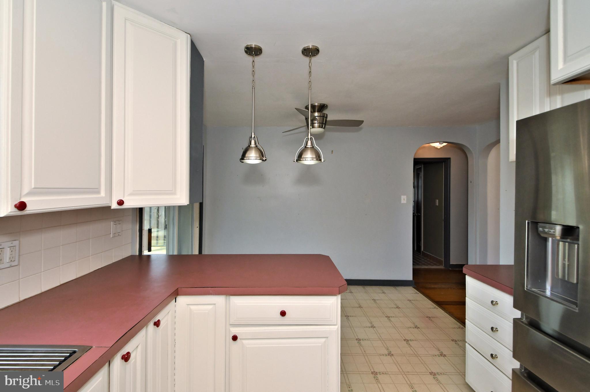 317 Clear Spring Road Lansdale, PA 19446 - Photo 17 of 47 Kitchen