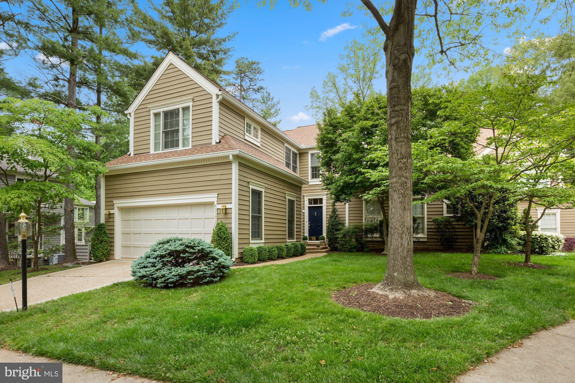 11412 Hollow Timber Way Reston, VA 20194 - Photo 2 of 59 Desirable End Unit TH w/ 4 Bedroom 3 Full Baths