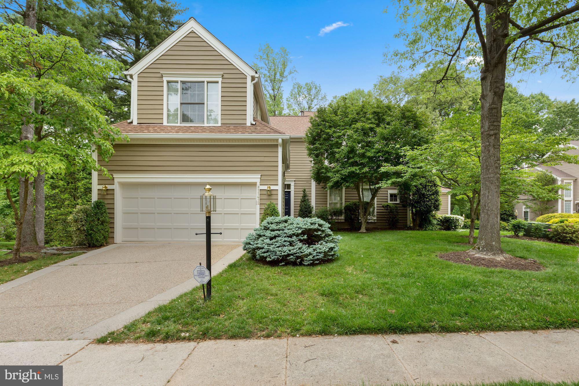 11412 Hollow Timber Way Reston, VA 20194 - Photo 3 of 59 Two Car Garage