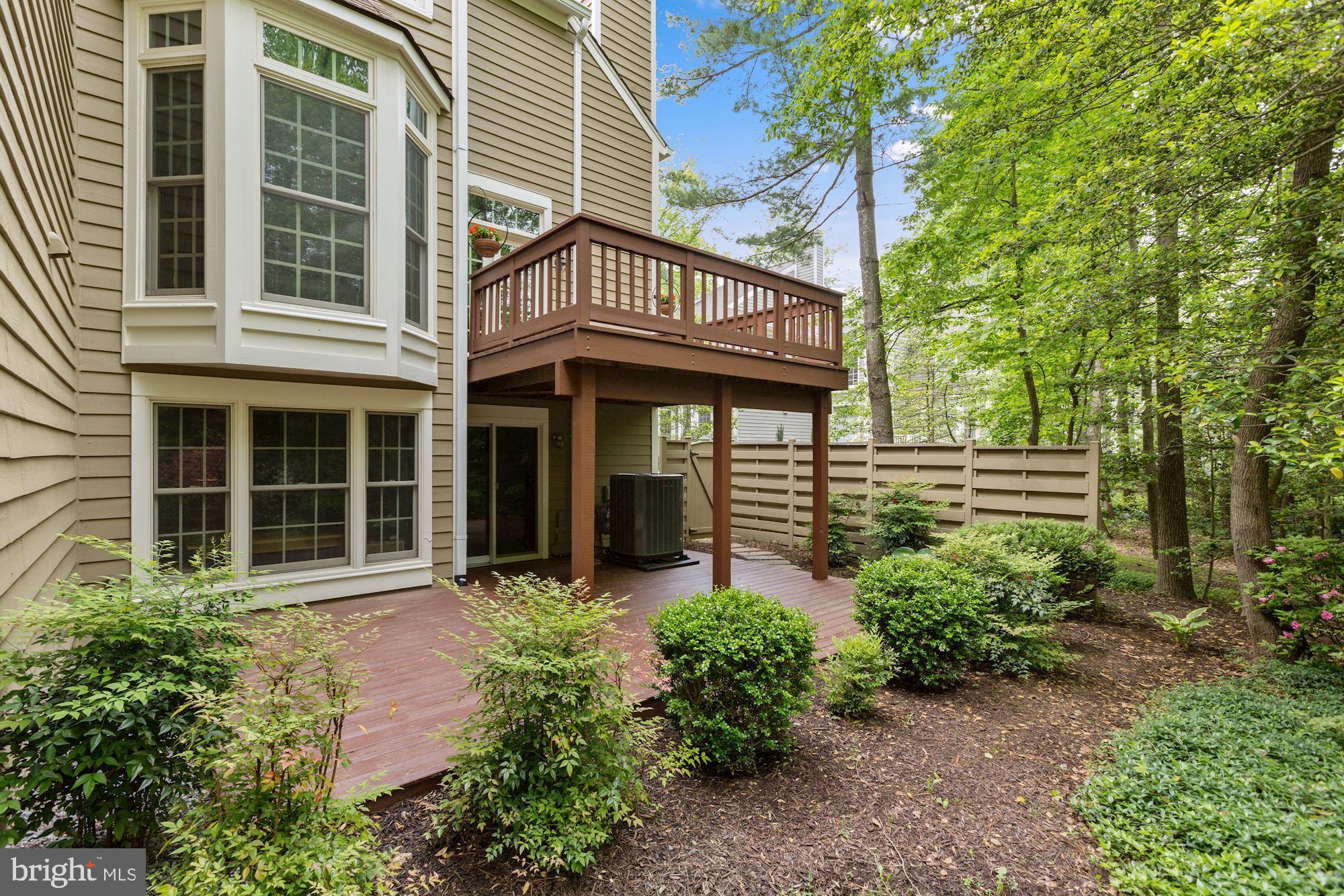 11412 Hollow Timber Way Reston, VA 20194 - Photo 37 of 59 Rear Exterior