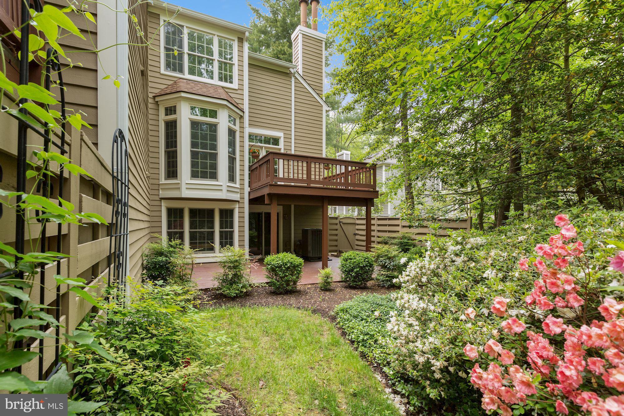 11412 Hollow Timber Way Reston, VA 20194 - Photo 38 of 59 Rear Exterior