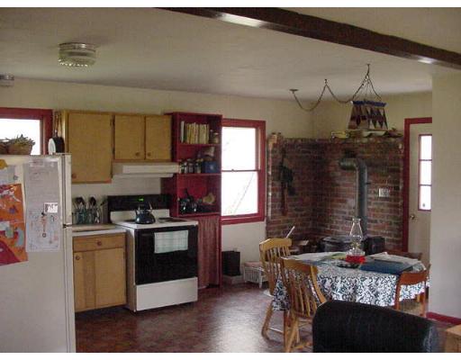 19 Jones Road Deerfield, MA 01342 - Photo 7 of 14 Gallery Image 7