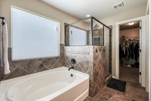 $309,950 | 7113 Long Meadow Drive, El Paso, TX 79934