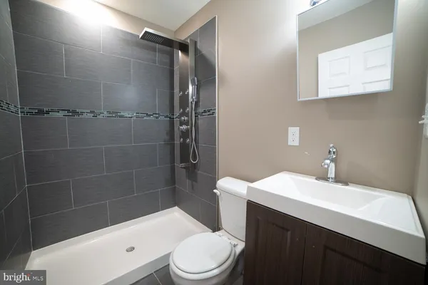 $4,500 | 1848 North 16th Street, Unit 1, Philadelphia, PA 19121