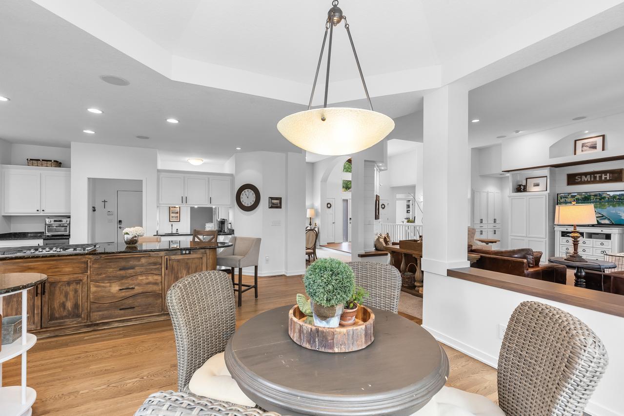 12389 Riverview Road Eden Prairie, MN 55347 - Photo 11 of 65