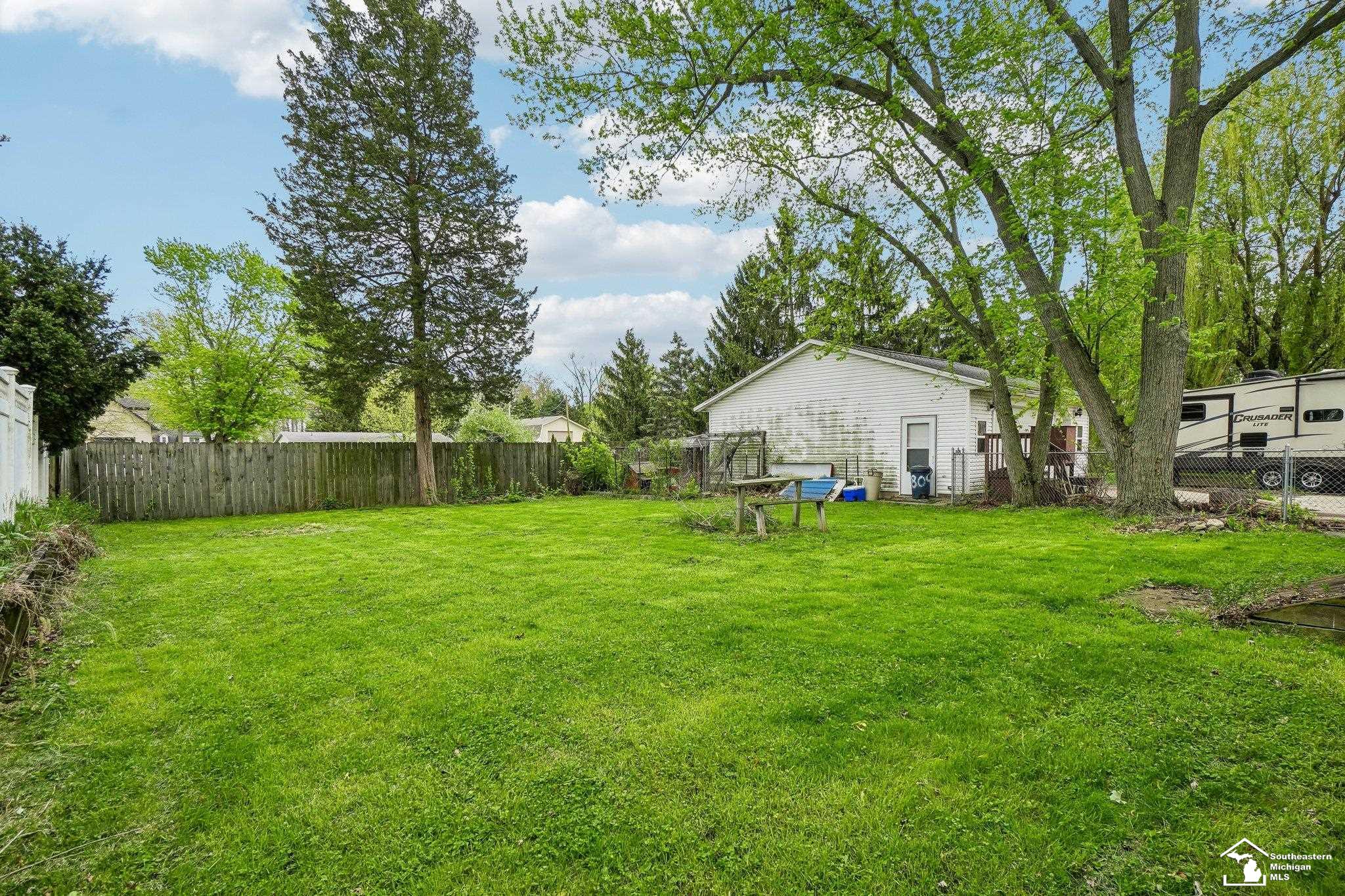 13752 Laplaisance Road Monroe, MI 48161 - Photo 26 of 35