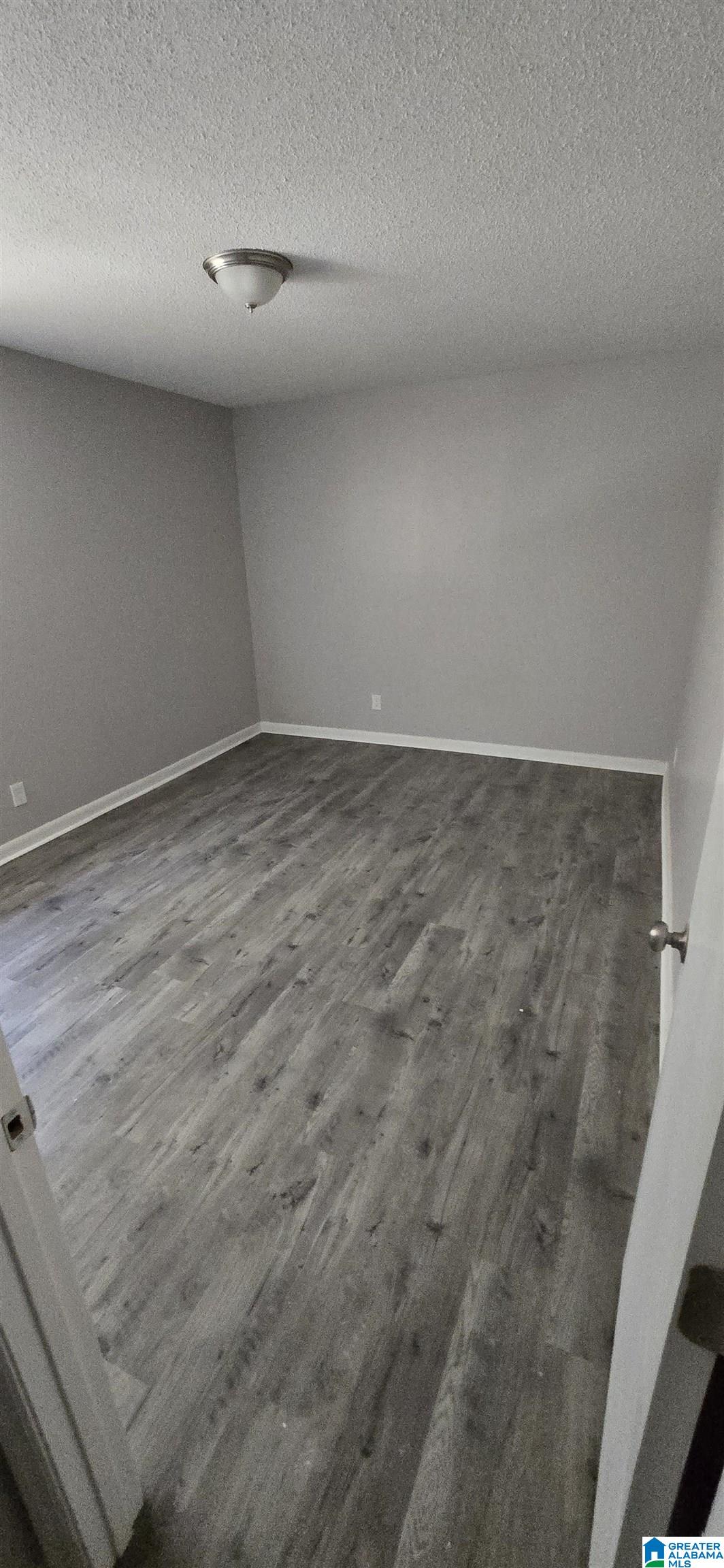 601 Overhill Lane Pelham, AL 35124 - Photo 5 of 5