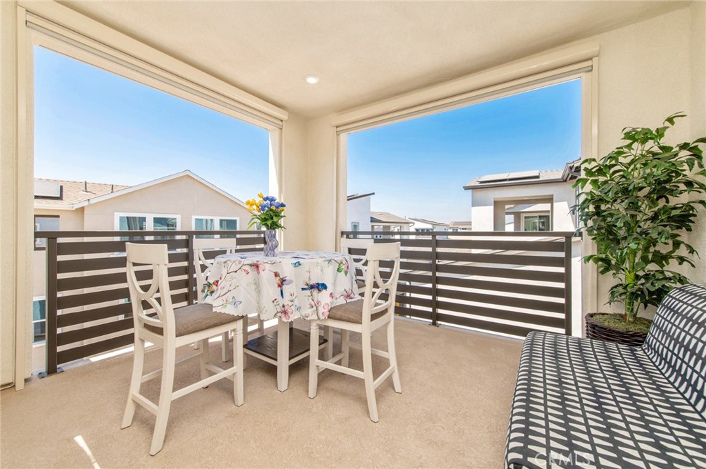 243 Yerba Irvine, CA 92618 - Photo 35 of 37
