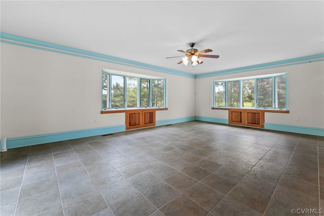 232 Woodbine Road Warsaw, VA 22572 - Photo 13 of 25 Gallery Image 13