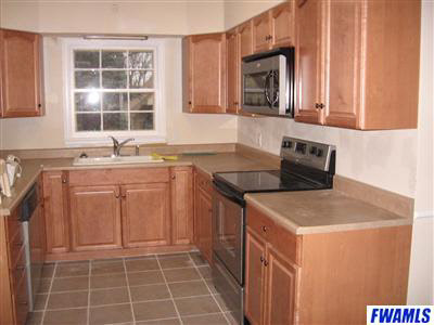 3420 Rolston Street Fort Wayne, IN 46805 - Photo 6 of 9 Gallery Image 6