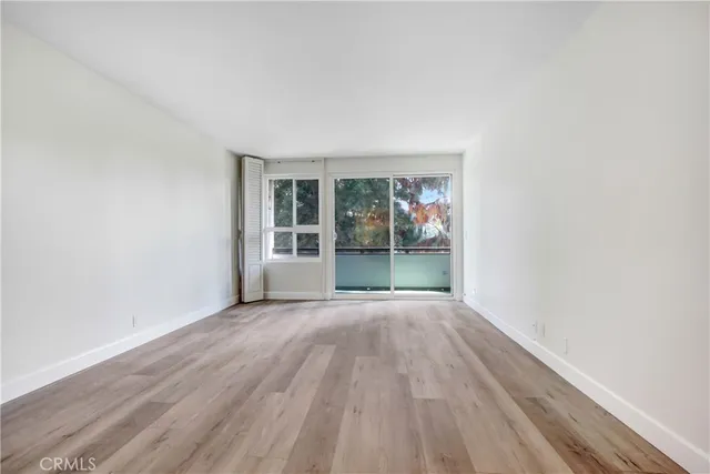 wooden floor in a empty room